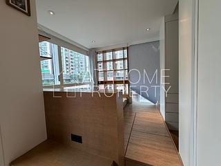 Shek Tong Tsui - Eight South Lane 05
