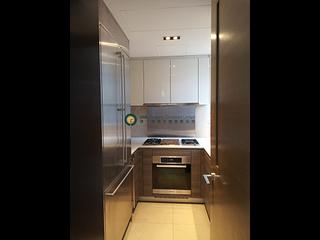 Sai Ying Pun - The Summa 03