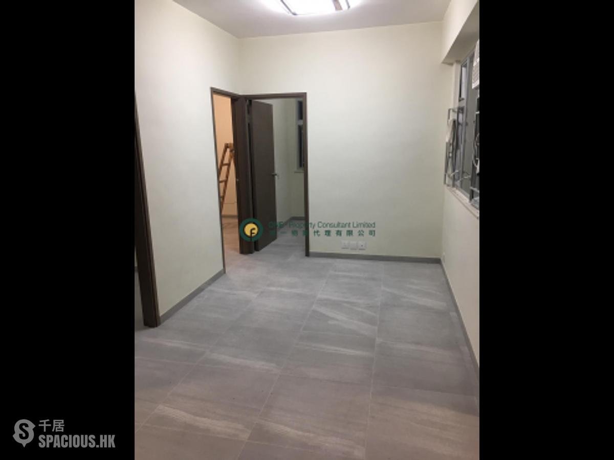 Sai Ying Pun - Sing Fai Building 01