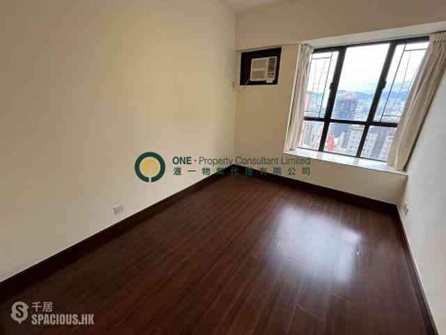 Mid Levels Central - Elegant Terrace 07