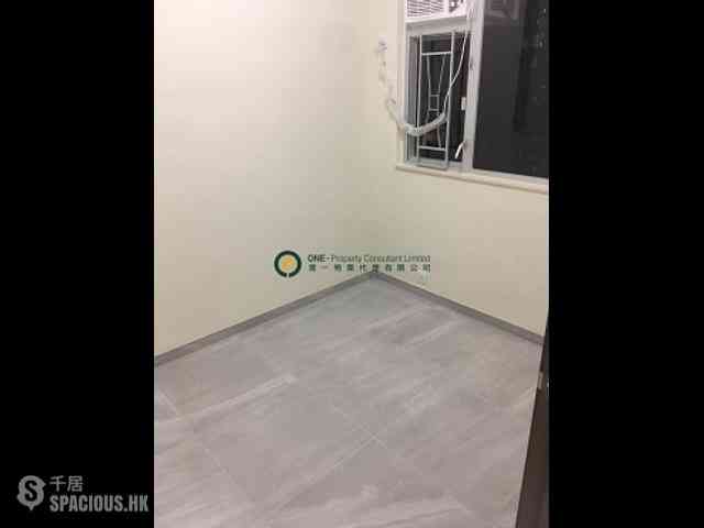 Sai Ying Pun - Sing Fai Building 06