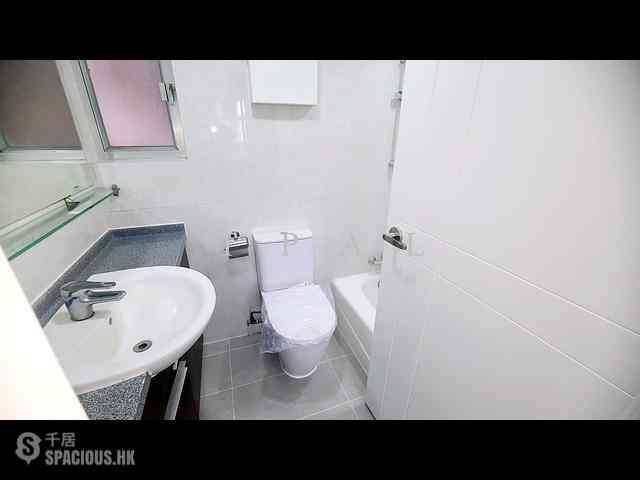 North Point - Island Place 05