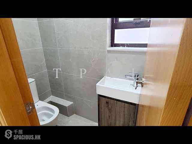 Quarry Bay - Elegance House 07