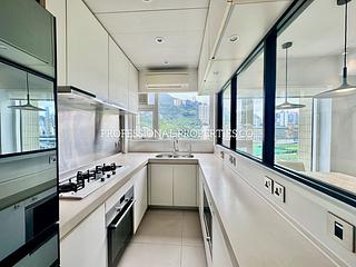 Happy Valley - Champion Court (Building) 07