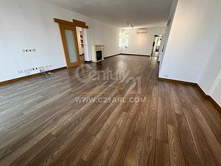 Mid Levels Central - Pearl Gardens 02