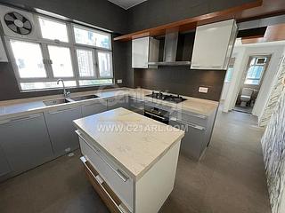 Mid Levels Central - Pearl Gardens 03