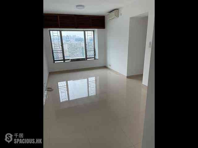 West Kowloon - Sorrento Phase 1 Block 3 05