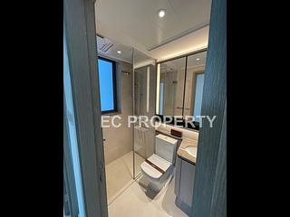 Wong Chuk Hang - The Southside Phase 1 Southland Tower 2A 03