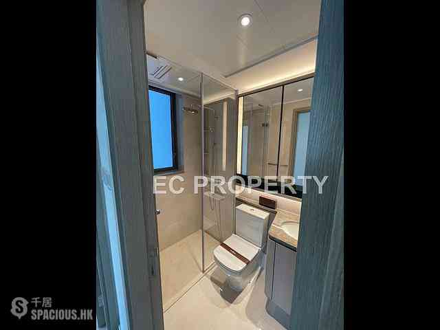 Wong Chuk Hang - The Southside Phase 1 Southland Tower 2A 03