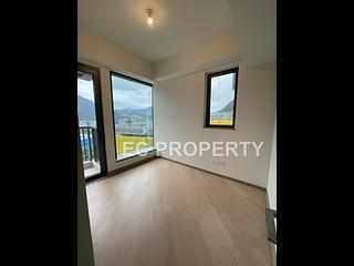 Wong Chuk Hang - The Southside Phase 1 Southland Tower 2A 05