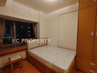 Wan Chai - The Zenith Phase 1 Block 3 07
