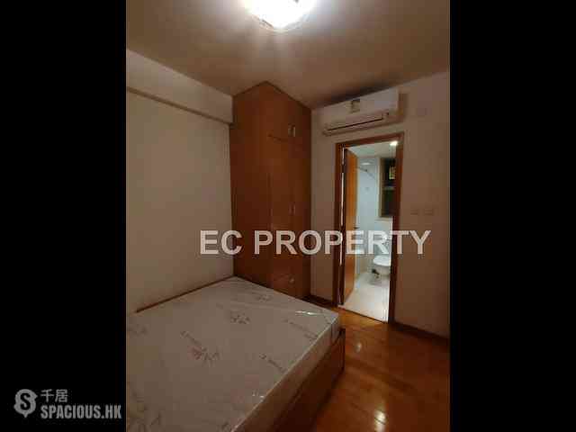 Wan Chai - The Zenith Phase 1 Block 3 08