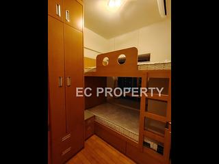 Wan Chai - The Zenith Phase 1 Block 3 05