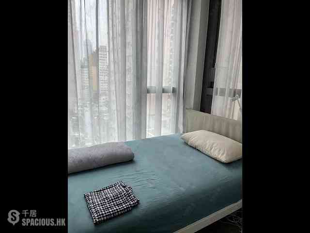 Sai Ying Pun - Two・Artlane 08