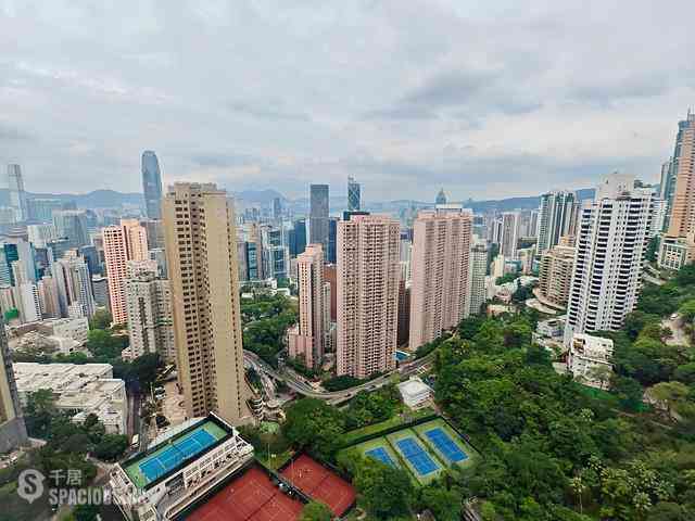 Mid Levels Central - Clovelly Court Block 1 02