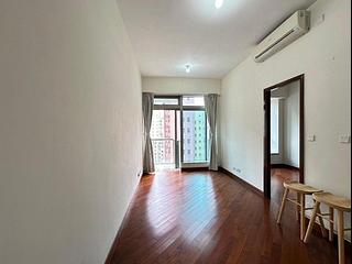 Wan Chai - The Avenue 05