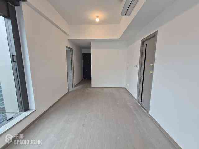 Wong Chuk Hang - The Southside Phase 3C Blue Coast II Tower 5 01