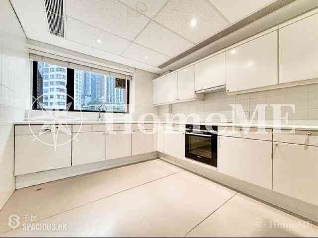 Central - The Albany 10