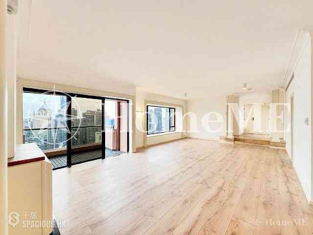 Central - The Albany 19