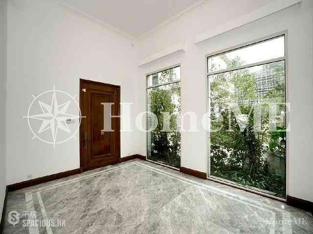 Repulse Bay - 110, Repulse Bay Road 06