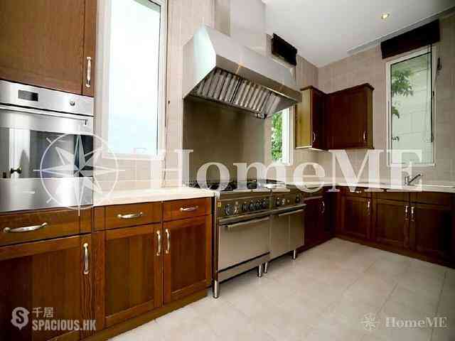 Repulse Bay - 110, Repulse Bay Road 16