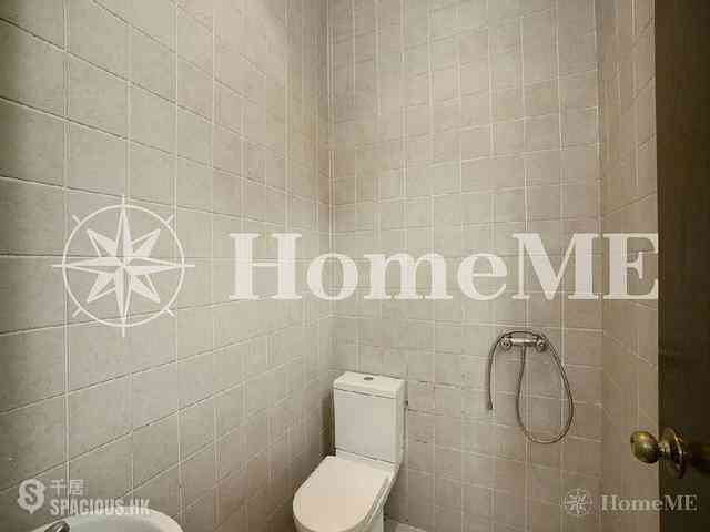 Repulse Bay - 110, Repulse Bay Road 21
