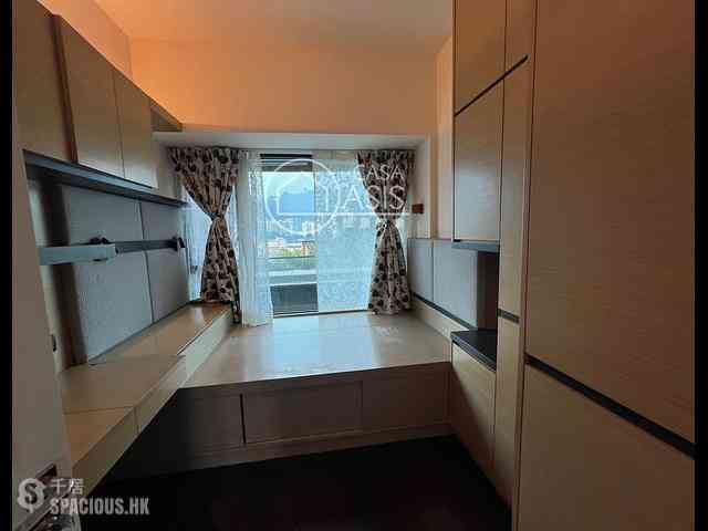 Leighton Hill - The Leighton Hill 11