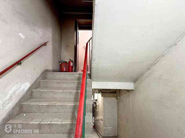 Sai Ying Pun - 300-302, Queen's Road West 12