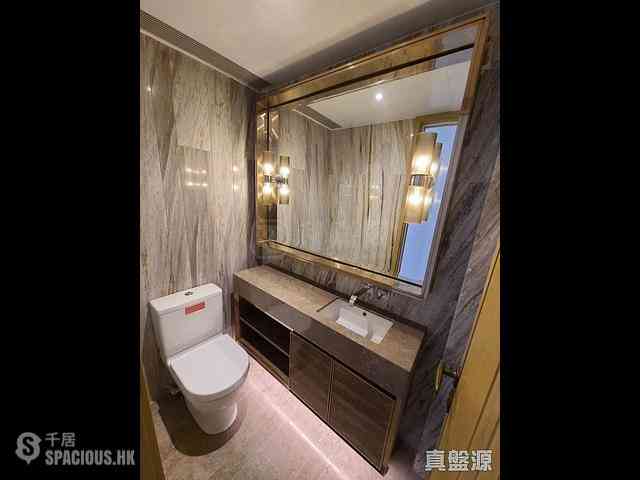 Fortress Hill - Harbour Glory Block 7 07