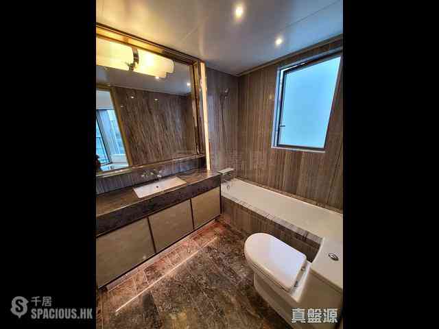 Fortress Hill - Harbour Glory Block 7 08