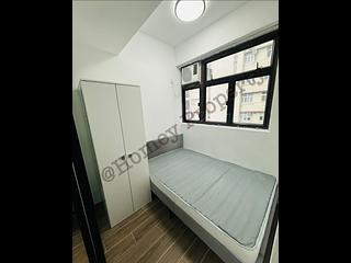 Mong Kok - Yuen Fat Building 06