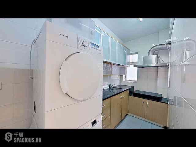 Shau Kei Wan - Pak Ling Mansions 12