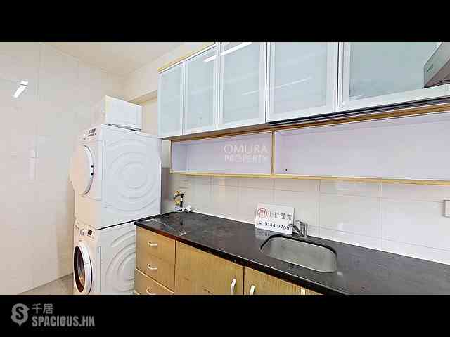 Shau Kei Wan - Pak Ling Mansions 14