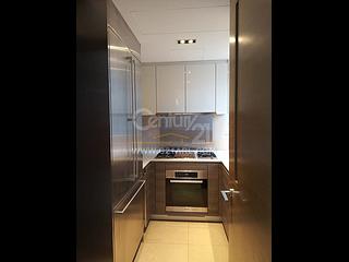 Sai Ying Pun - The Summa 08