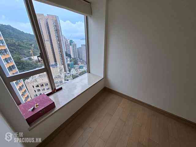 Kennedy Town - Cadogan 04