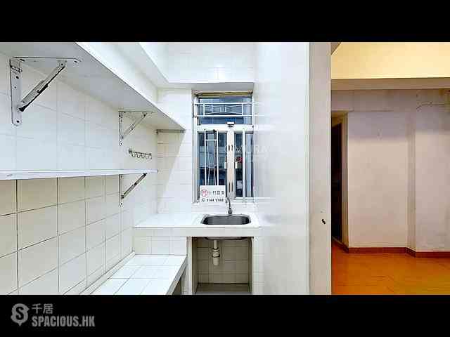 Soho - 20A-22, Aberdeen Street 17