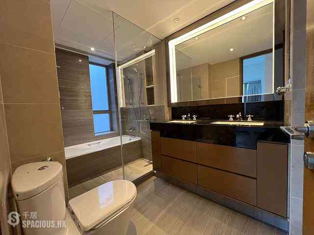 Sai Ying Pun - The Summa 05
