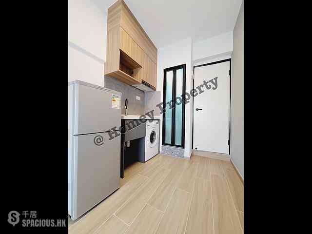 Prince Edward - Wai Yip House 02