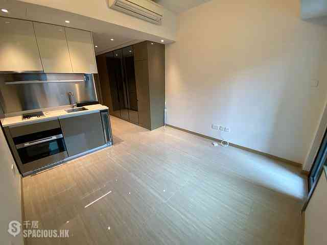 Wong Chuk Hang - The Southside Phase 1 Southland Tower 2B 01