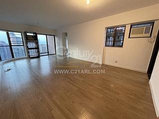 Mid Levels West - Dragonview Court 03