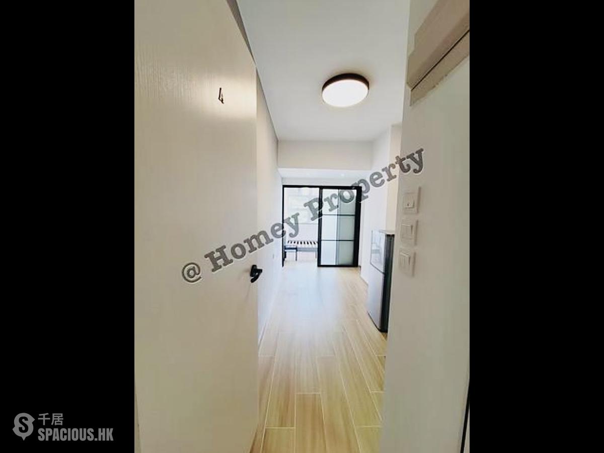 Prince Edward - Wai Yip House 01
