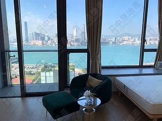 Wan Chai - The Gloucester 02