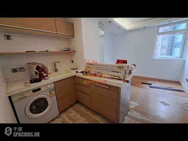 Mid Levels Central - Ryan Mansion 02