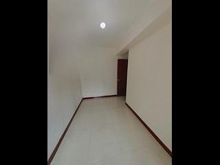 Kennedy Town - The Merton Tower 1 07