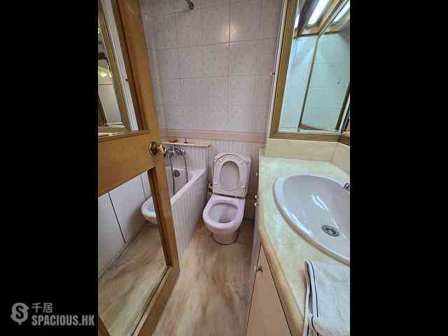 Causeway Bay - Hennessy Apartments 08