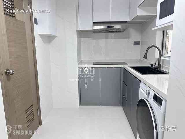 Wan Chai - Phoenix Court 06