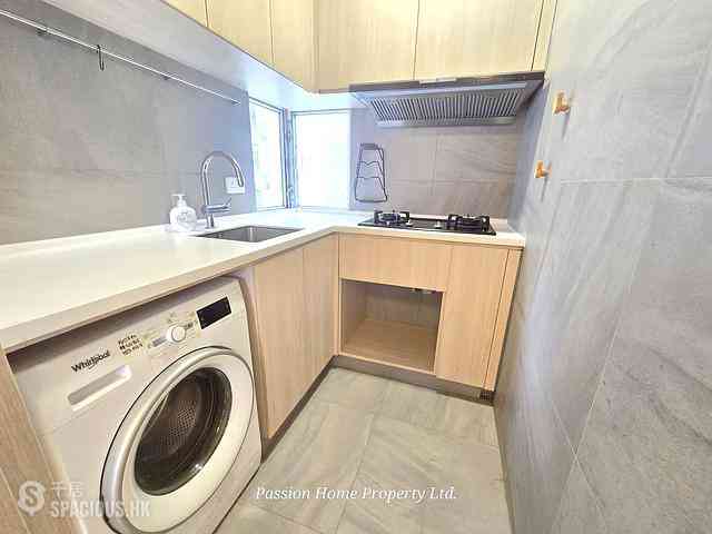 Tai Hang - Kanfield Mansion 04