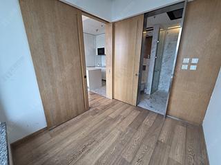 Wan Chai - The Gloucester 03