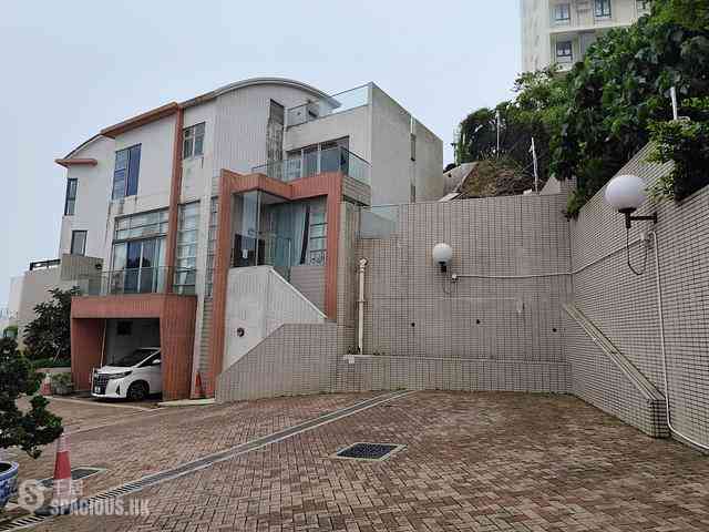 The Peak - Sunshine Villa 05