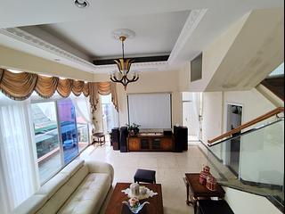 The Peak - Sunshine Villa 02